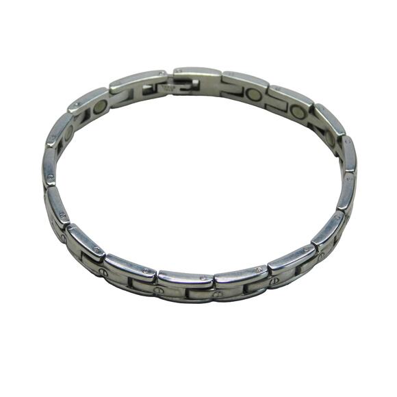 Link Bracelet 316L Steel in Silver with Screw Accent Design - Picture 1 of 5